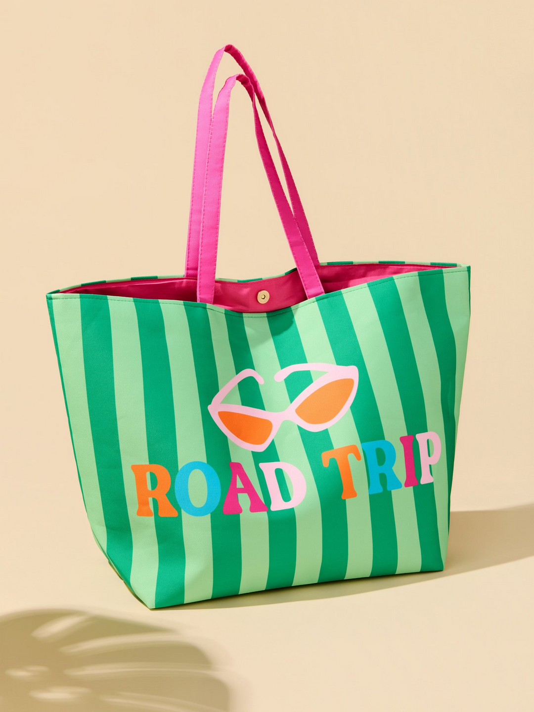 "Road Trip" Carryall Tote - Green