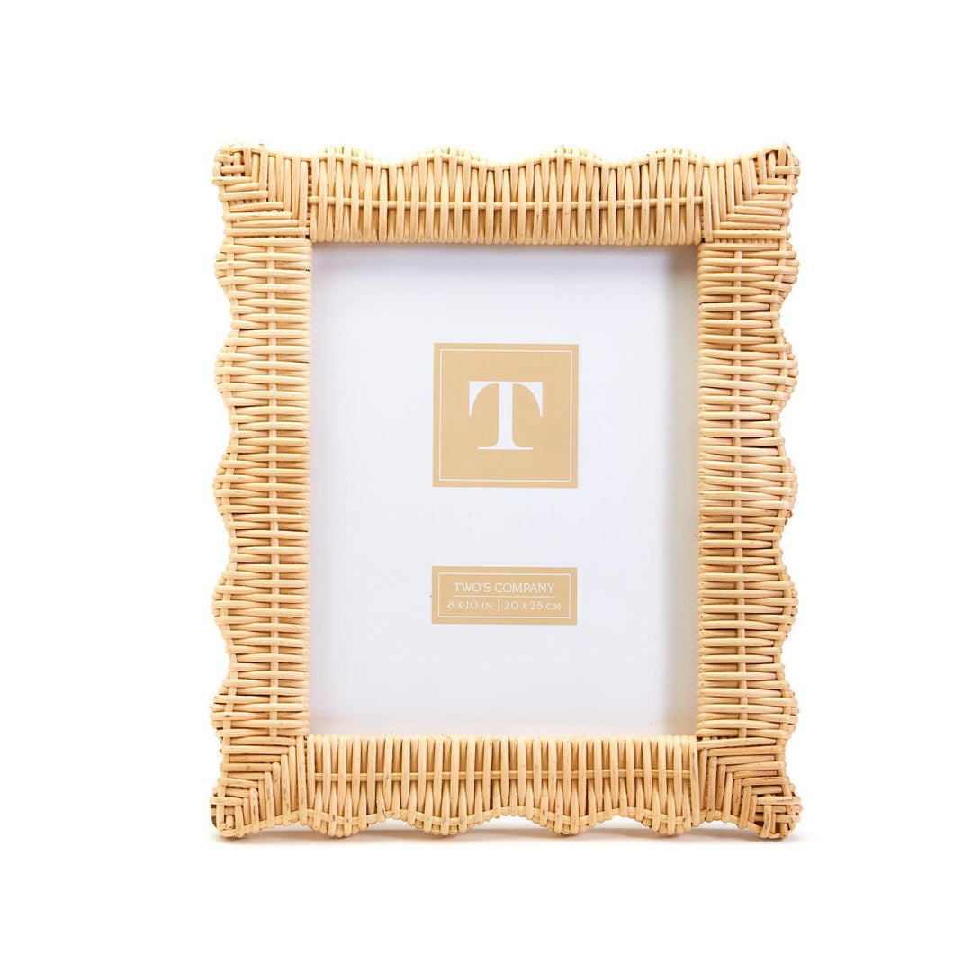 Wicker Weave Scalloped Frame (8x10)