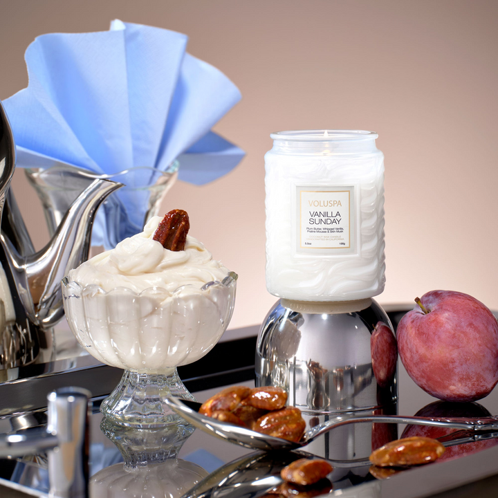 Vanilla Sunday - 5.5 Oz Embossed Glass Jar Candle With Lid