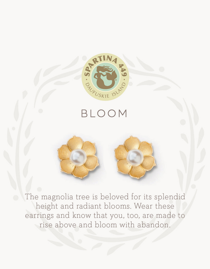 Sea La Vie - Stud Earrings Bloom/Magnolia Flower