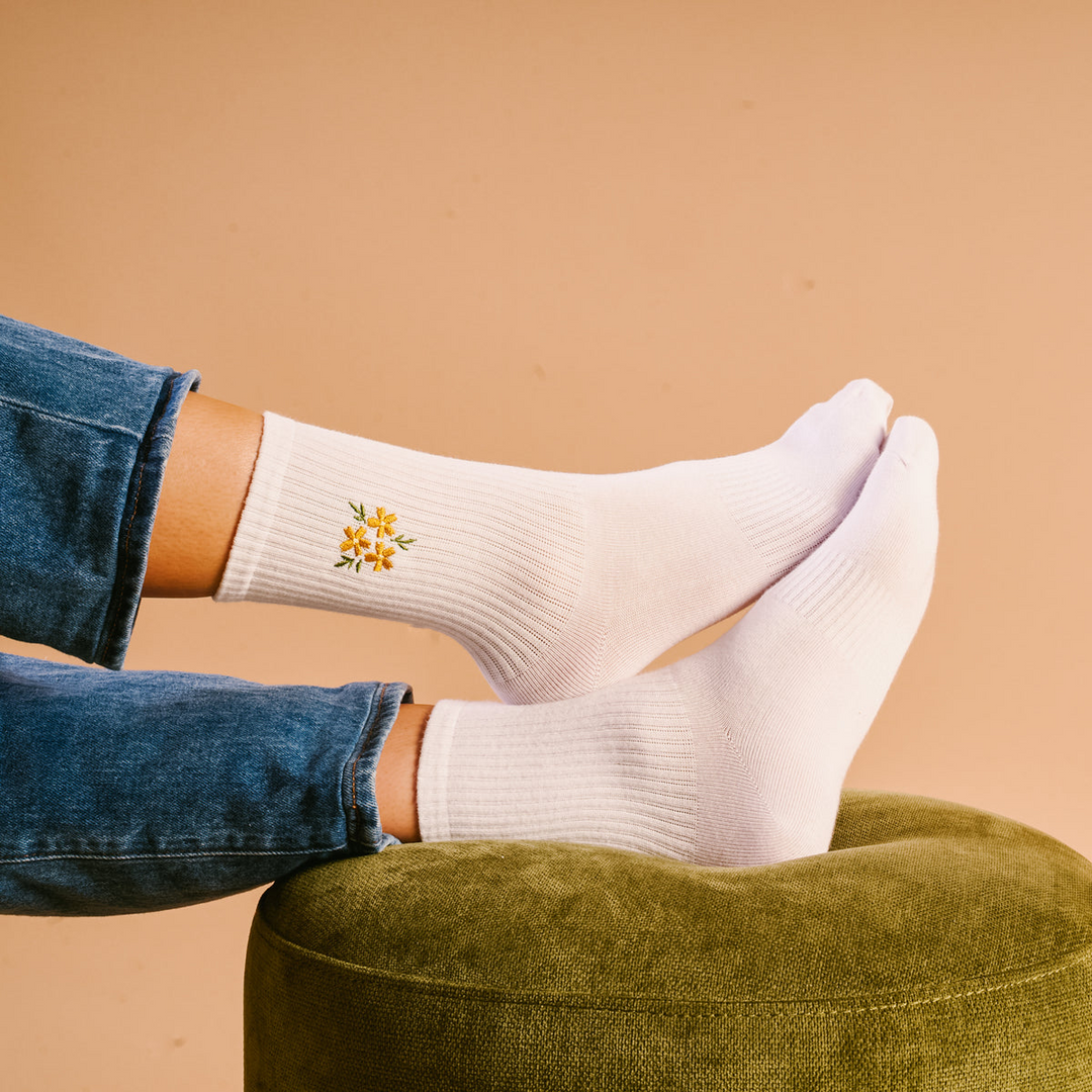 Embroidered Crew Socks - Floral Yellow