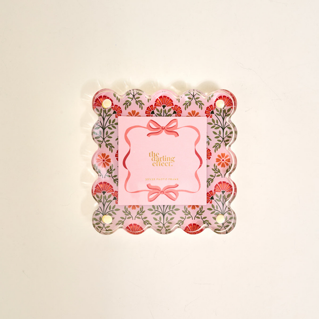 Little Moments Scalloped Acrylic Picture Frame - Everbloom Dusty Rose