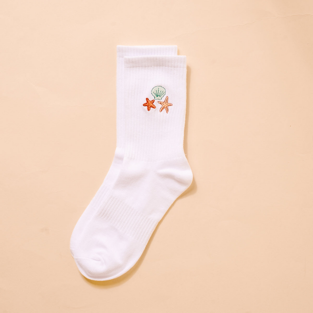 Embroidered Crew Socks - Seashells