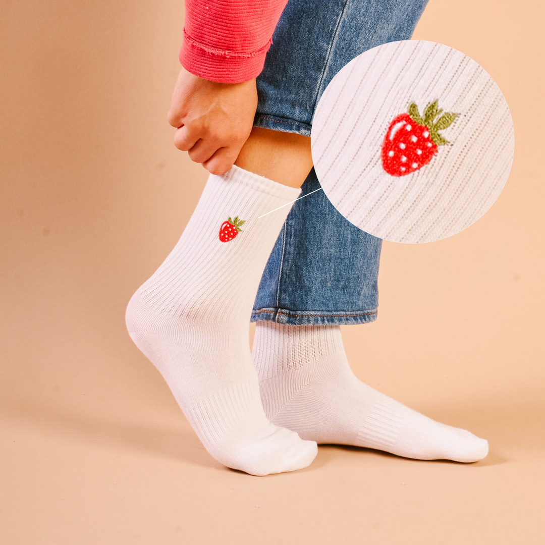 Embroidered Crew Socks - Strawberry